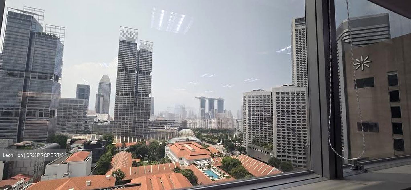 Odeon Towers (D7), Office #613106361